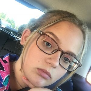 Meet your Posher, Gracia